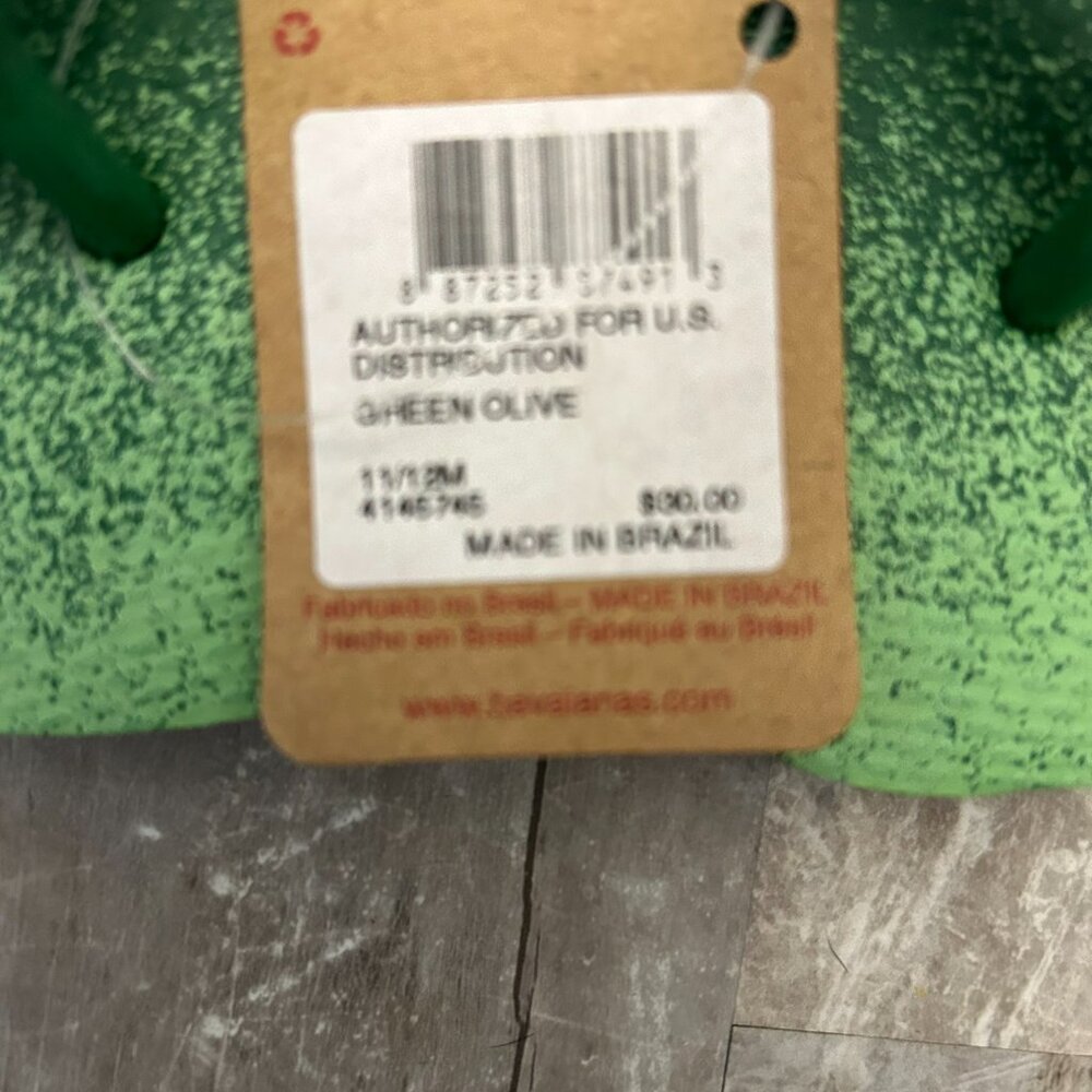 NWT Ladies Havainas Olive Flip Flop Size 11/12 - Picture 3 of 3